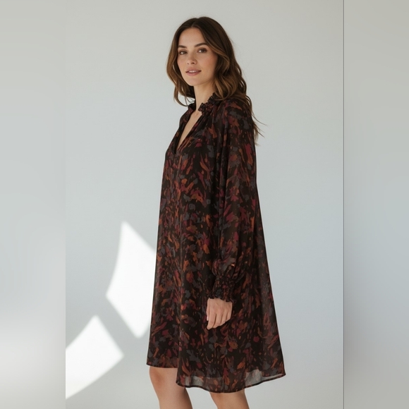 Allison Joy Dresses & Skirts - Allison Joy Abstract Print Long Sleeve Lined Dress Missses Large
